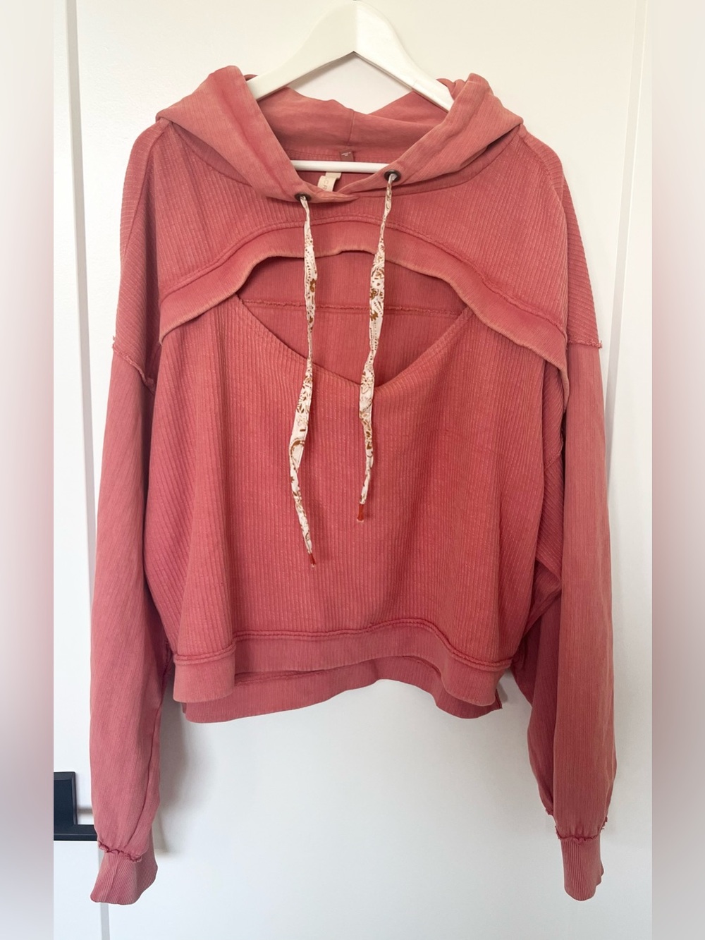 Anthropologie Pilcro Cut Out Hoodie Pullover Blush Pink Boho Women’s XL